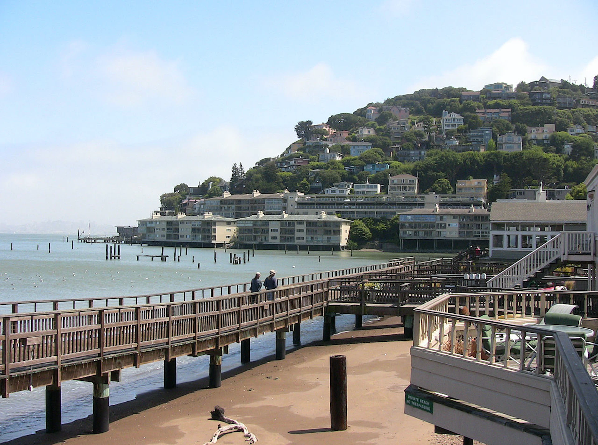 Sausalito California on the San Franciosco Bay. Visit and Explore Muir Woods and Sausalito with a private small group tour from San Francisco